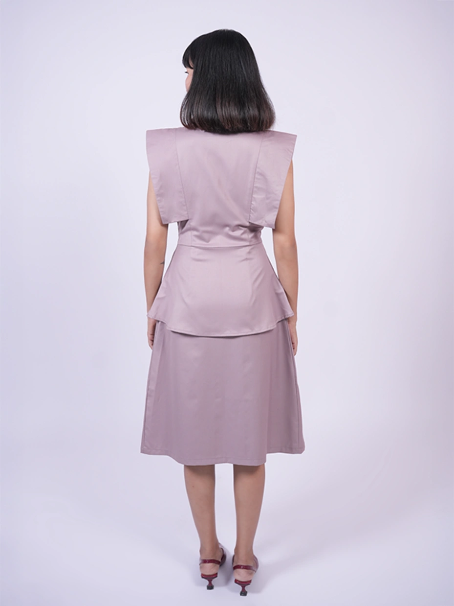 Mauve Extended Shoulder Flap Waistcoat for Women 3