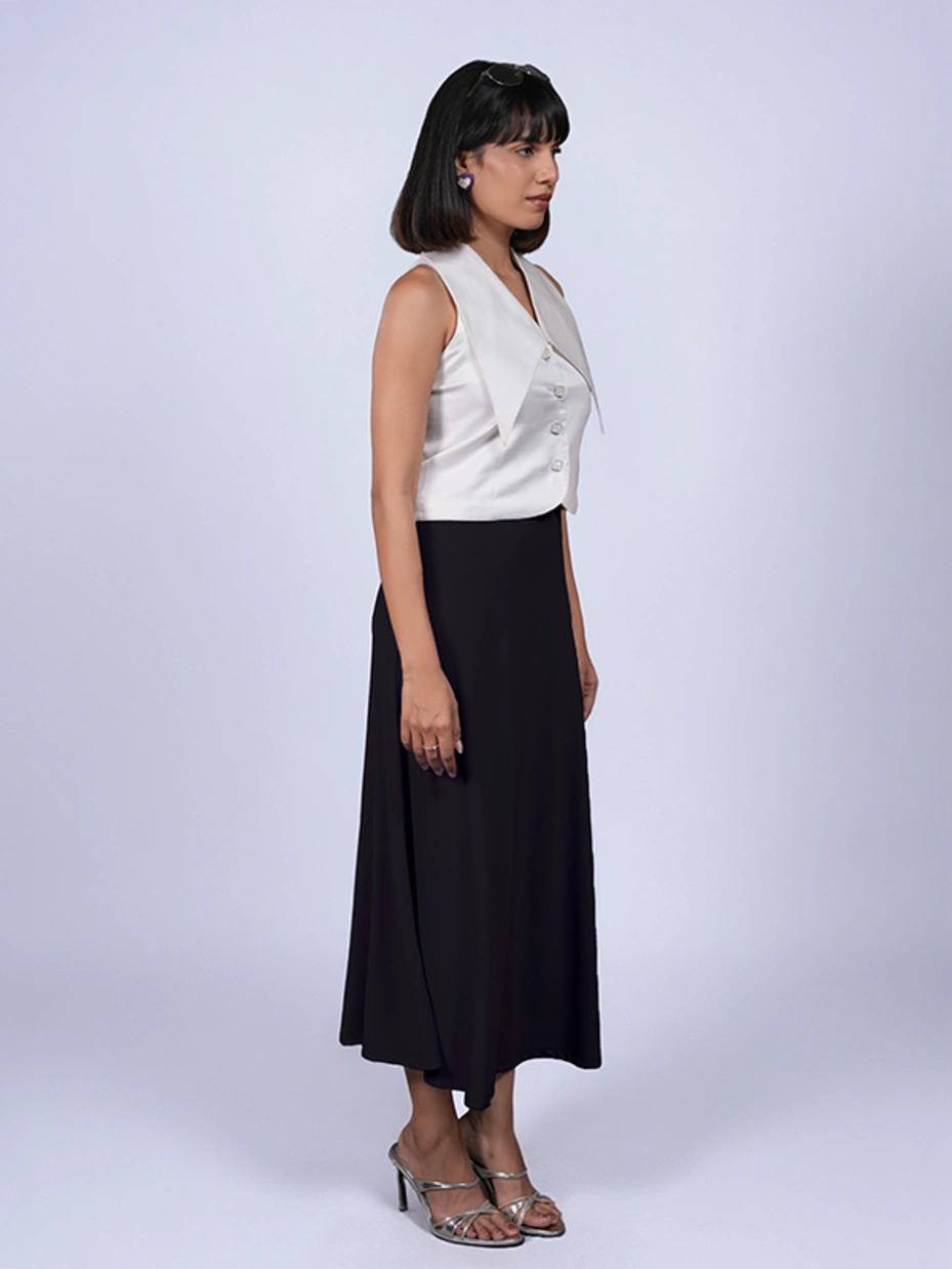 White Chelsea Collar Formal Waistcoat 3