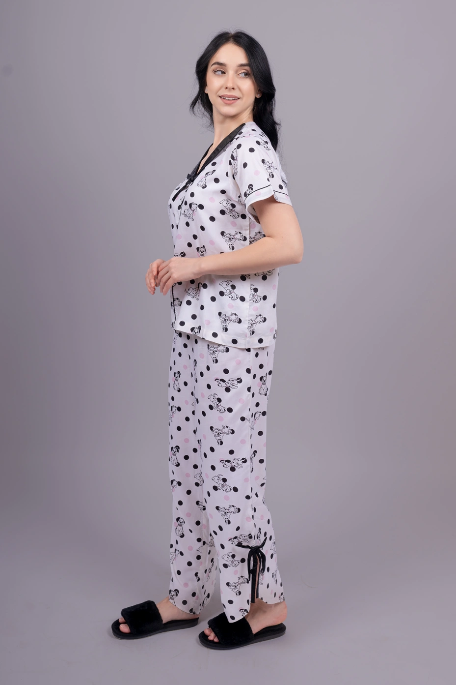 Beige High-Rise Trousers With Loose Fit And Solid Finish 