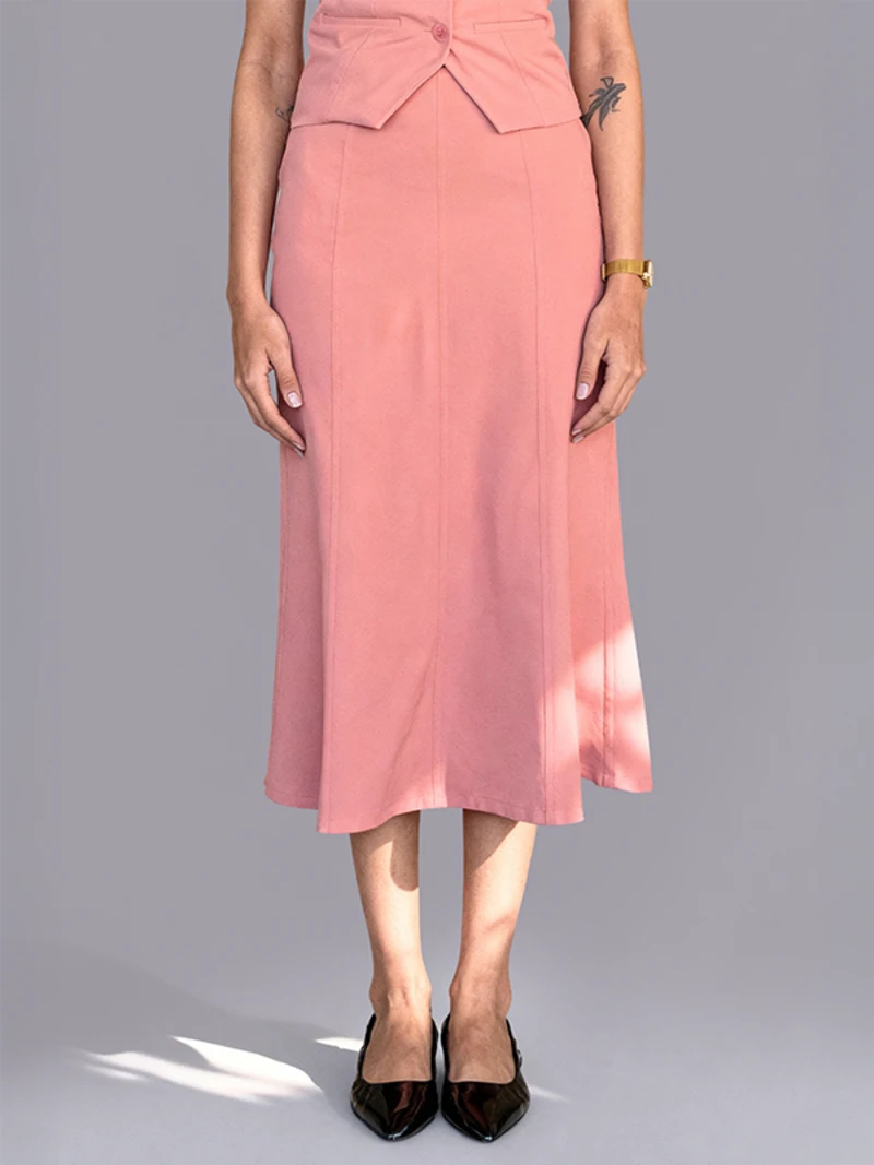 Peach Solid Formal Skirt With Professional Look