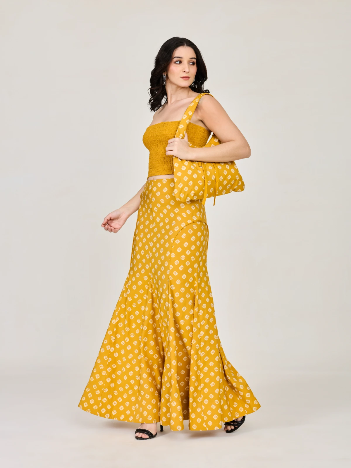 Yellow Bandhani Printed Hobo Bag thumbnail 5