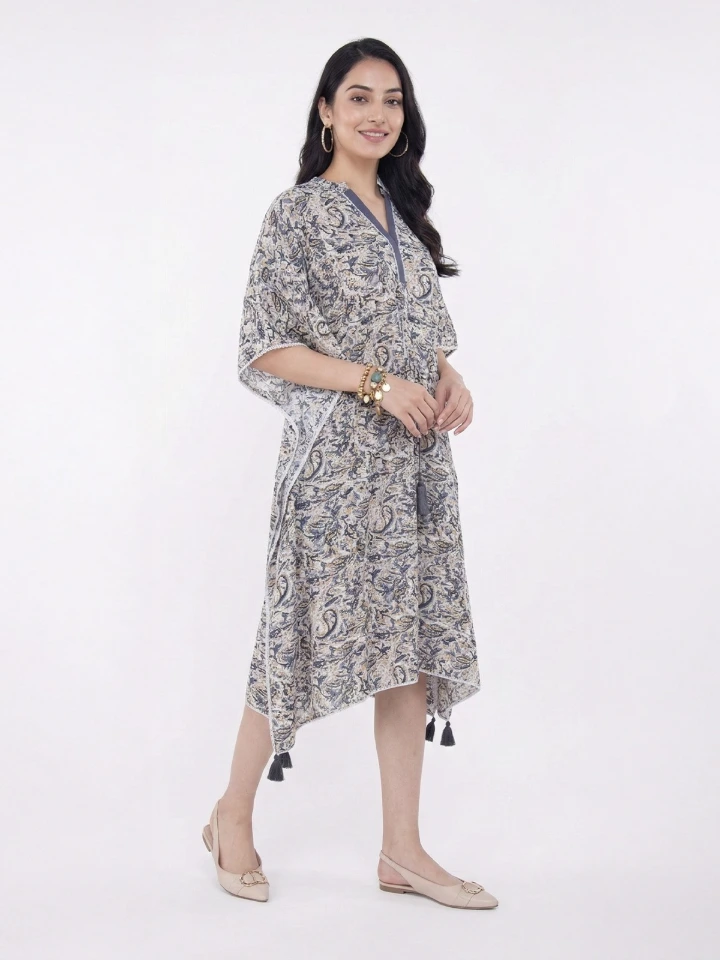 Off-White Viscose Abstract Print Collar Detailed Kaftan