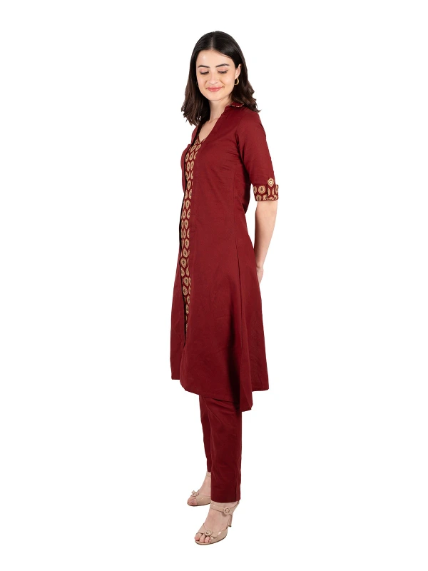 Maroon V-Neck Cotton A-Line Kurta 7