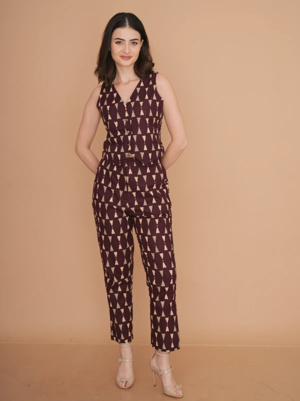 Maroon Printed Waistcoat And Trousers Cotton Co-Ords 5