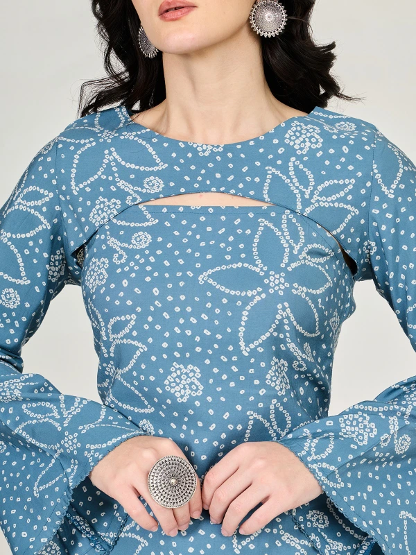 Blue Bandhani Printed Detachable Sleeve Kurti and Scarf 3