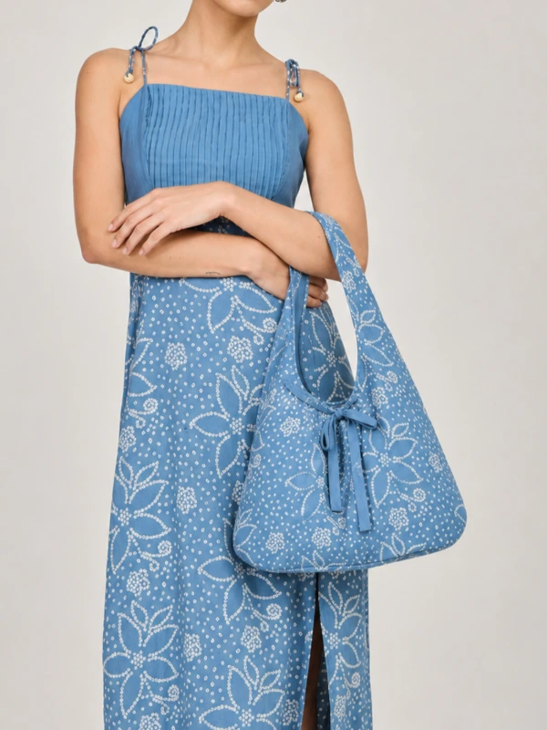 Blue Bandhani Printed Hobo Bag 4