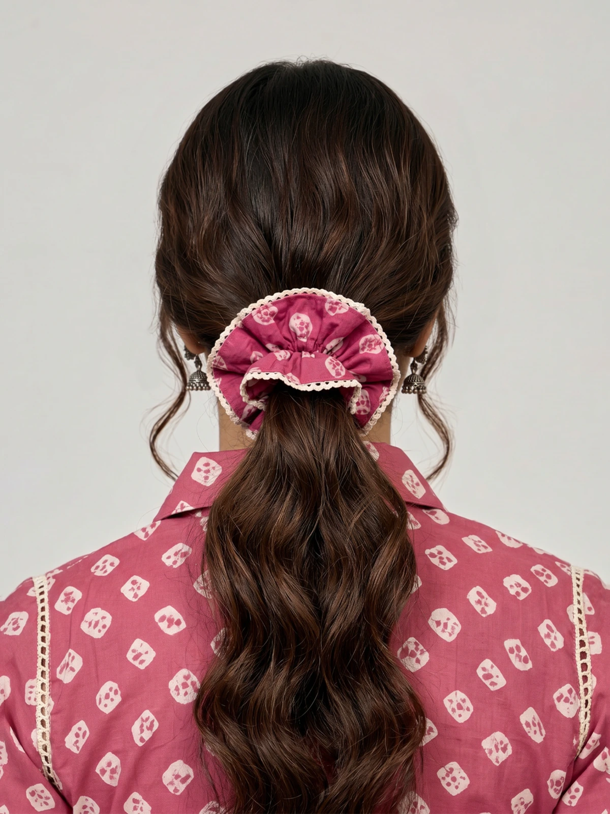 Pink Bandhani Printed Double Layer Scrunchie thumbnail 3