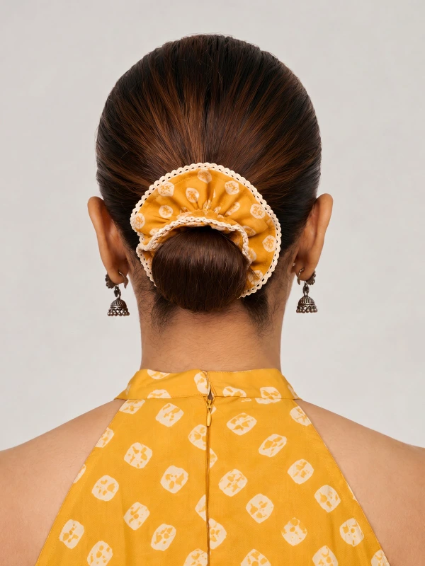 Yellow Bandhani Printed Double Layer Scrunchies 2