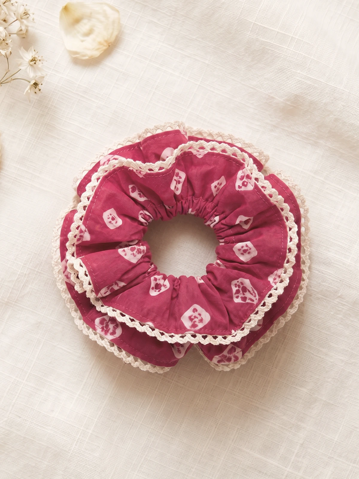 Pink Bandhani Printed Double Layer Scrunchie thumbnail 4
