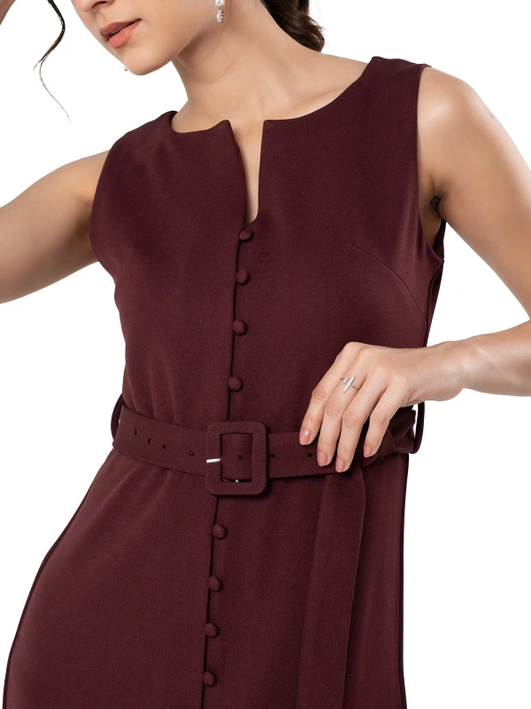 Maroon Crew Neck Dress With Slit, Fabric Loop Button, And Belt 5