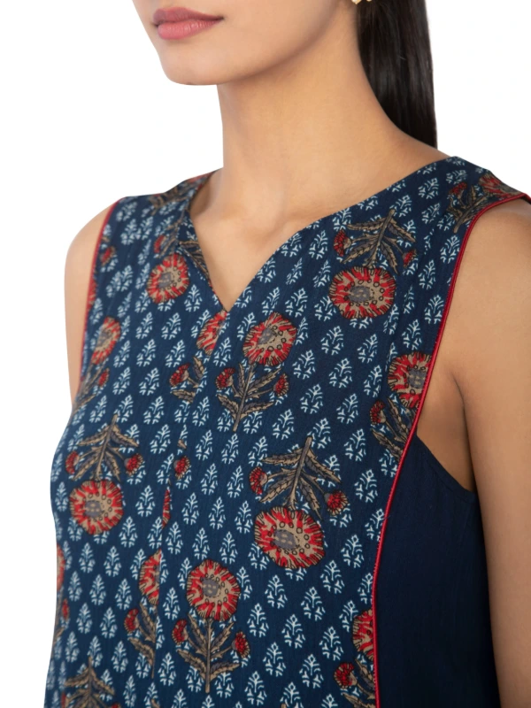 Indigo Paneled Kurta With Pant Ethnic Set 7