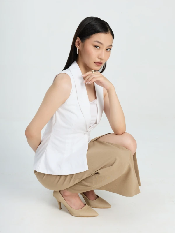 White Shawl Collar Formal Waistcoat For Women 6