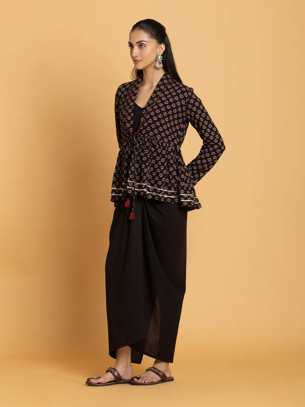 Black Ajrakh Printed Ethnic Shrug for Women 2