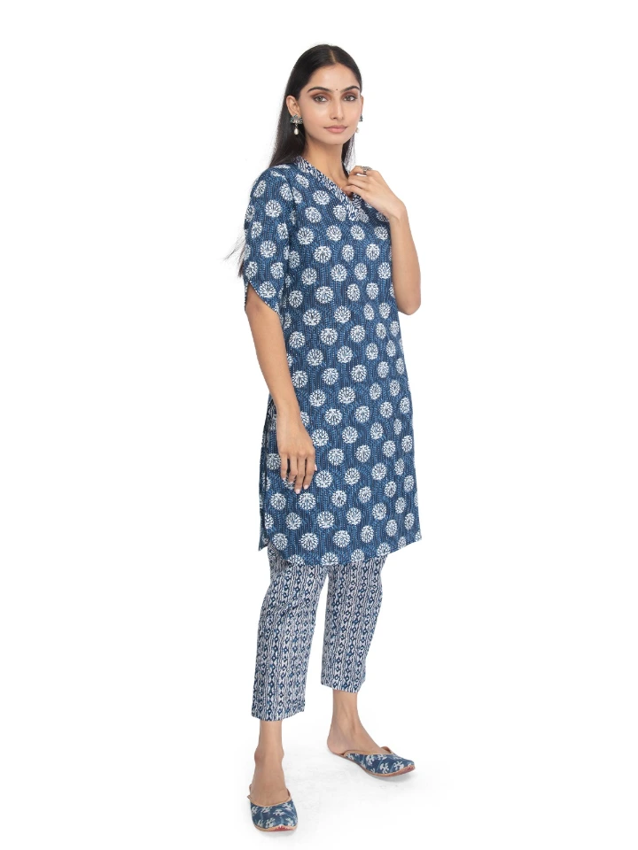 Blue V-Neck Straight Kurta Set