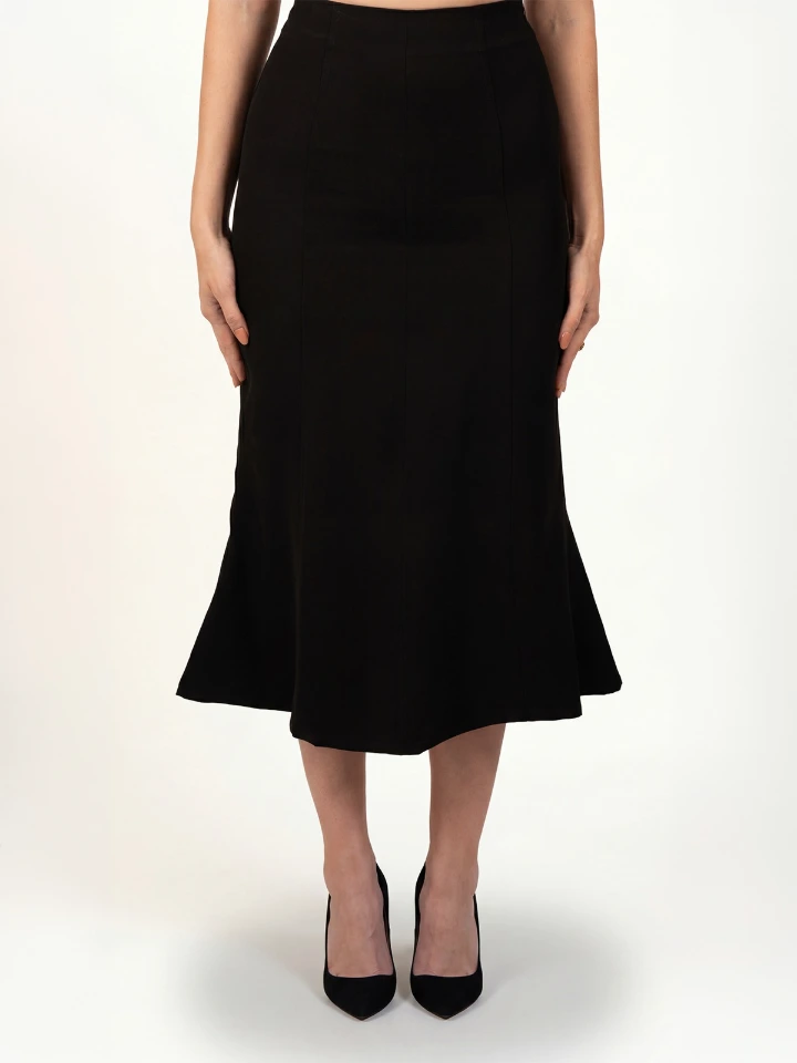 Black Solid Formal Skirt For Classic Formal Look