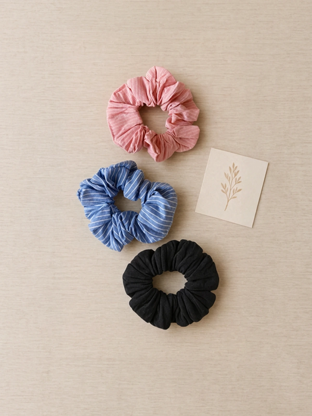 Hair Scrunchies 3-Piece Combo thumbnail 24