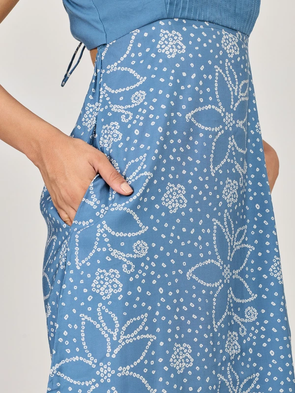 Blue Pin-Tuck Detail Straight-Cut Dress With Printed Panel 6