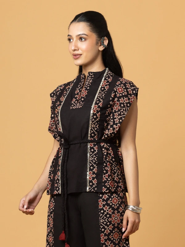 Black Ajrakh Panelled Peplum Top & Wide-Leg Trousers Ethnic Co-ord Set 3