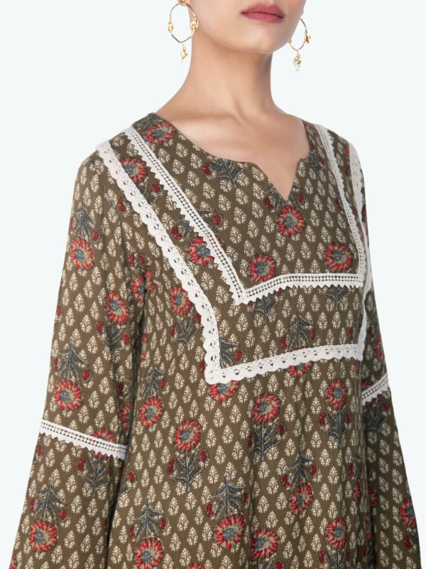 Green Ethnic Viscose Kurta Set With Lace Detail 6