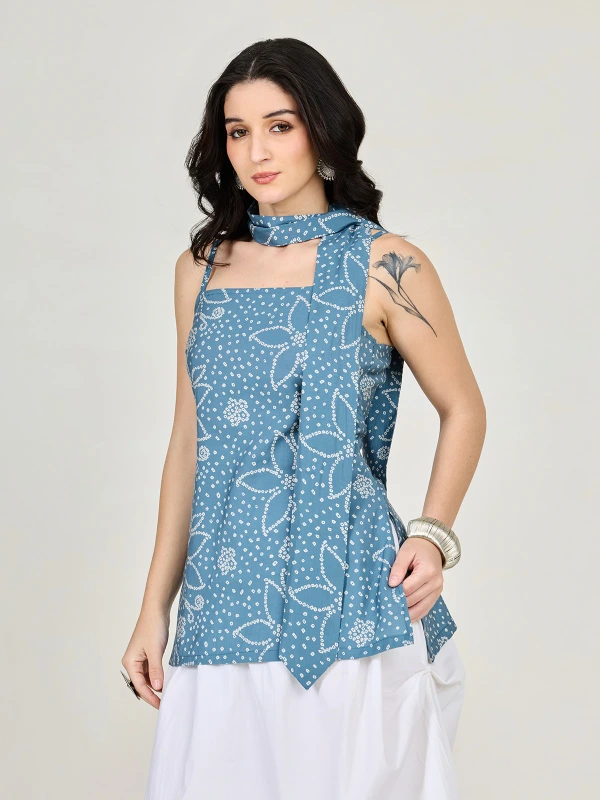 Blue Bandhani Printed Detachable Sleeve Kurti and Scarf 2